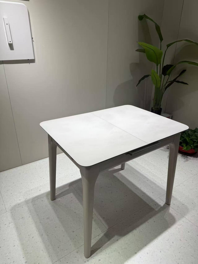 Alor 強化玻璃伸縮餐枱